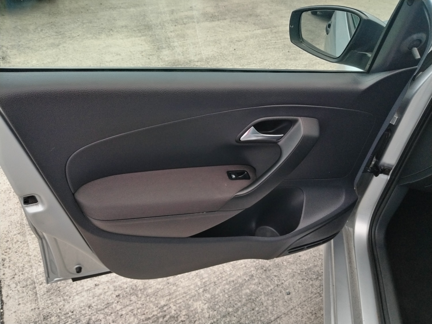 Used Volkswagen Polo 2012 for sale - 76213712: Photo 13