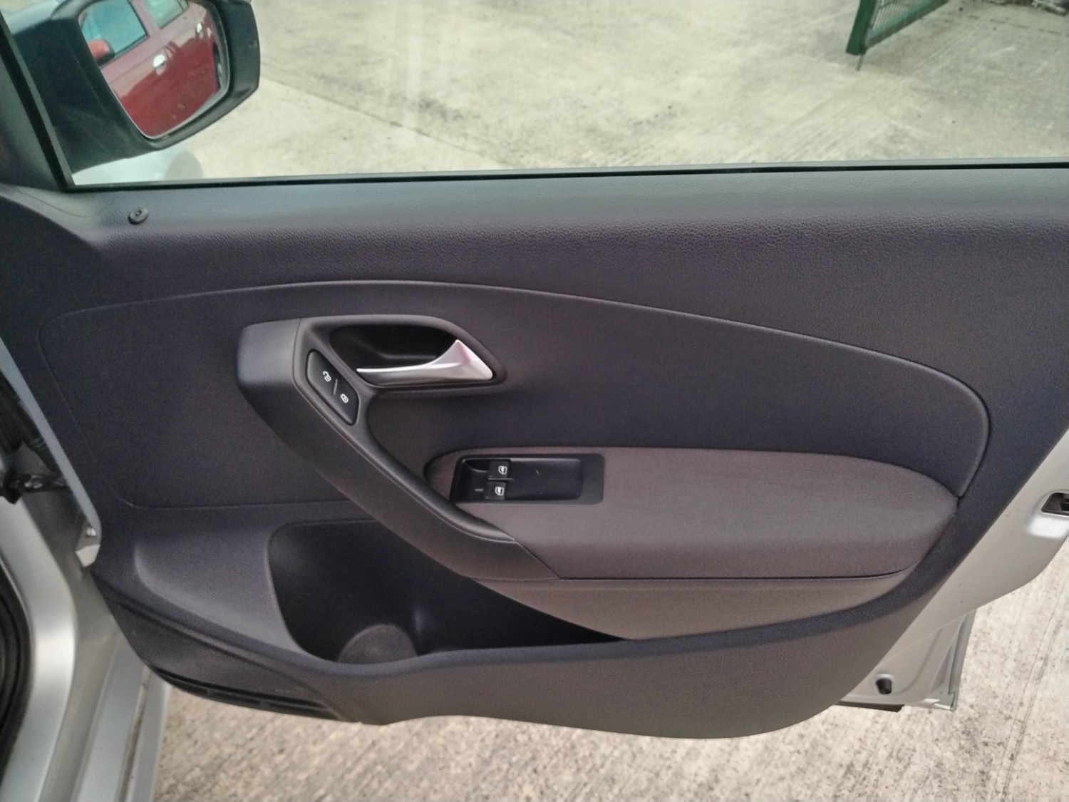 Used Volkswagen Polo 2012 for sale - 76213712: Photo 19