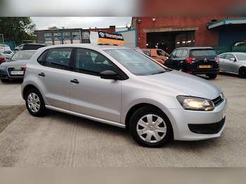 Used Volkswagen Polo 2012 for sale - 76213712: Photo 2