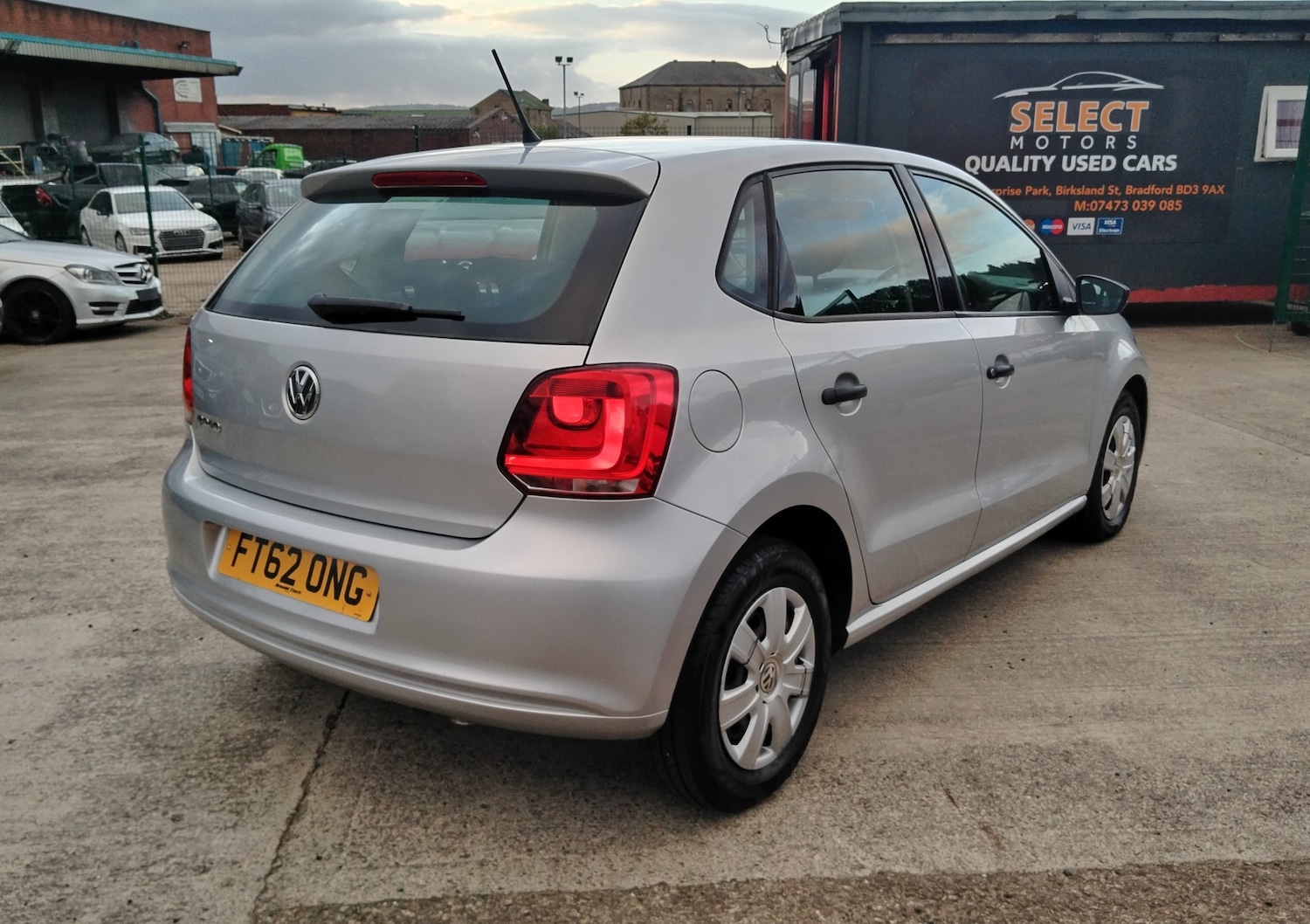 Used Volkswagen Polo 2012 for sale - 76213712: Photo 4