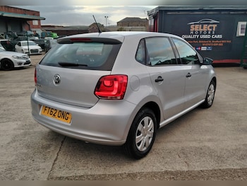 Used Volkswagen Polo 2012 for sale - 76213712: Photo 4