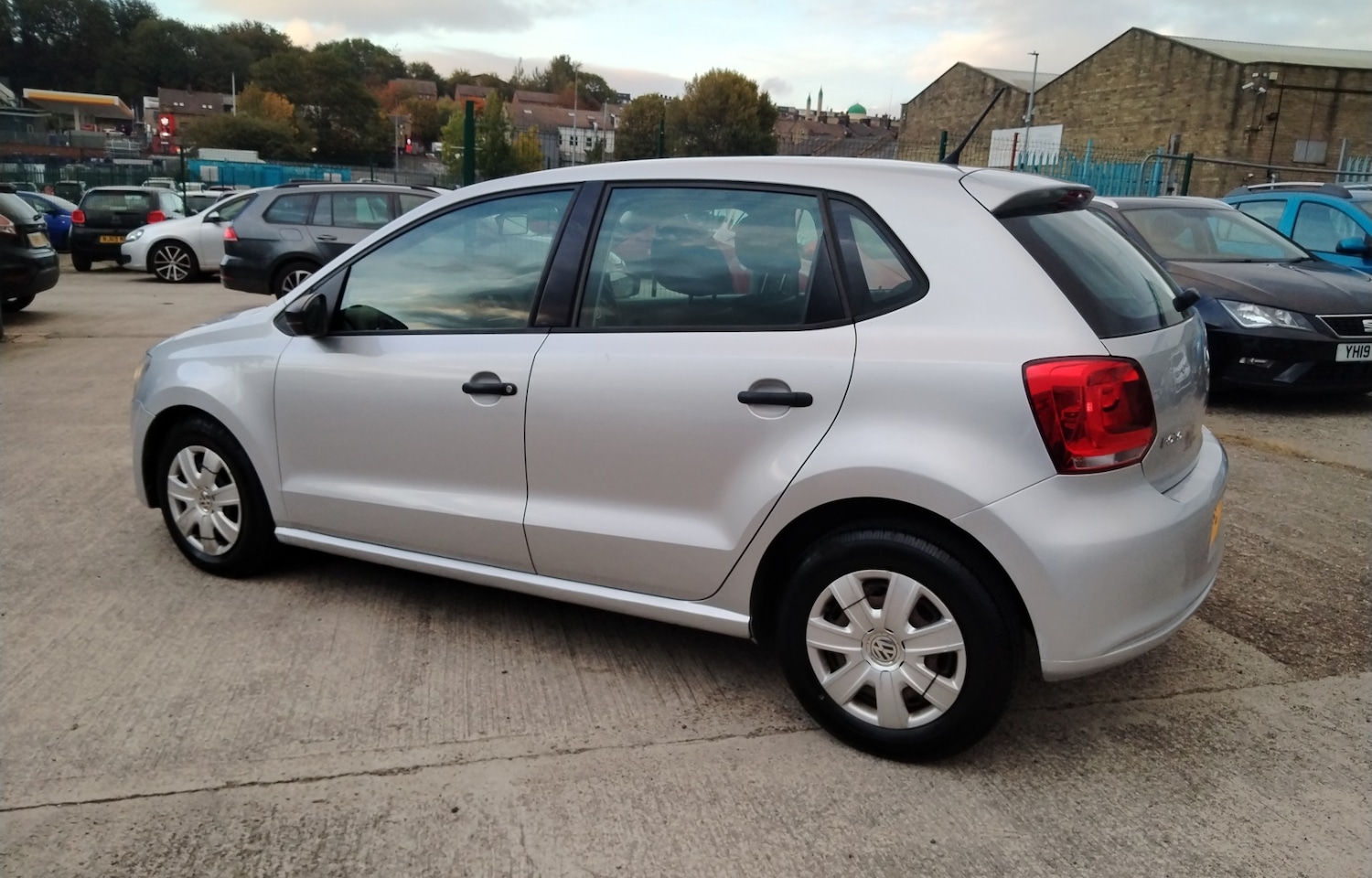 Used Volkswagen Polo 2012 for sale - 76213712: Photo 7