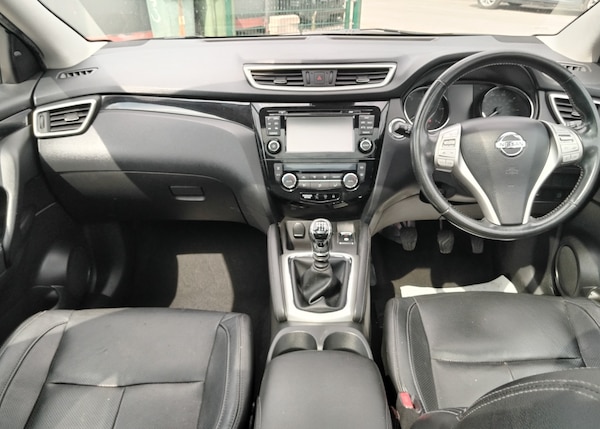 Used Nissan Qashqai 2015 for sale - 75561953: Photo 14