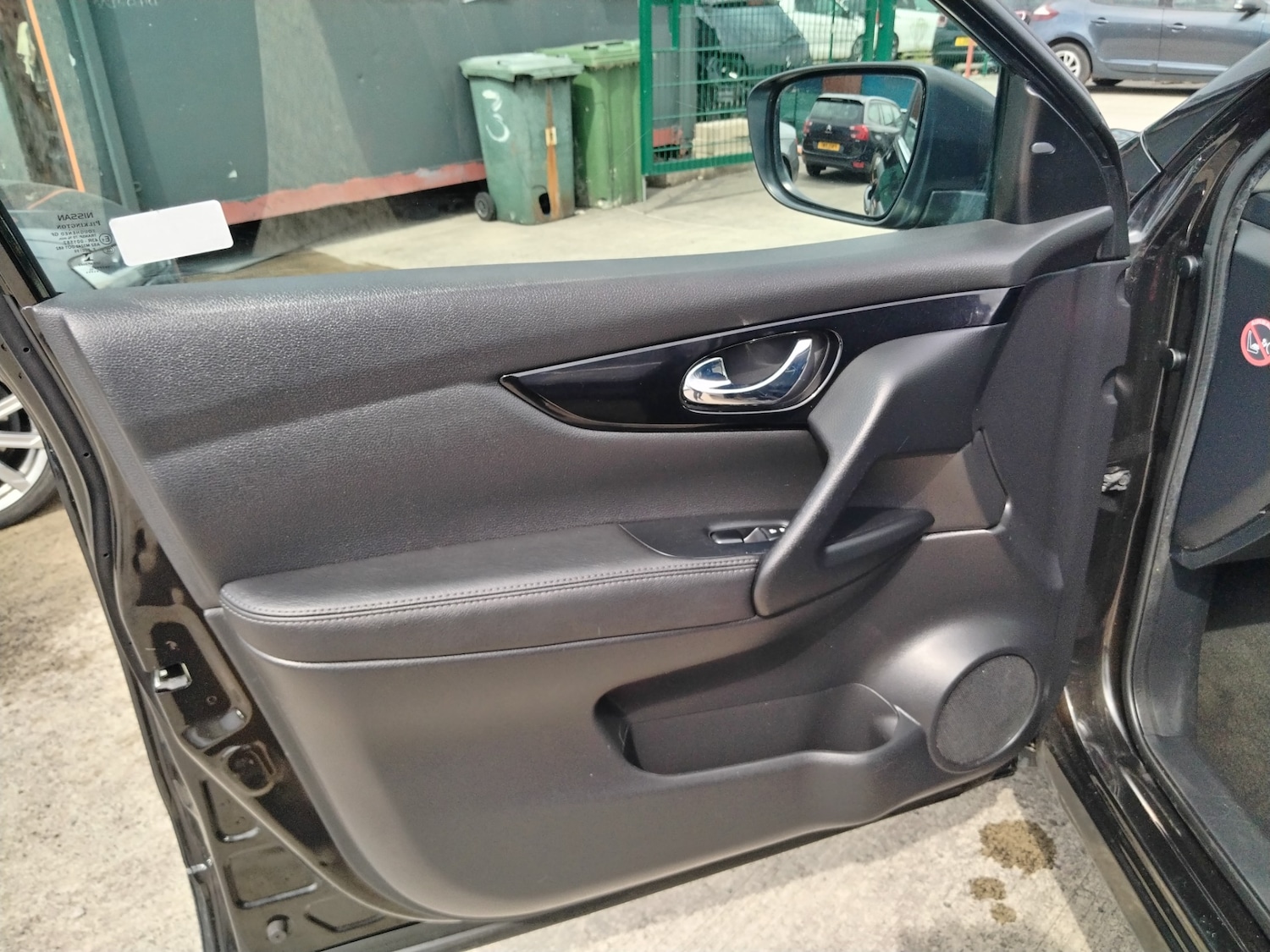 Vehicle 27