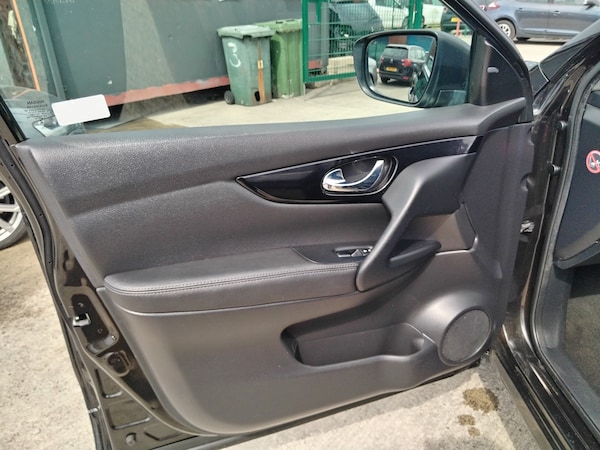 Used Nissan Qashqai 2015 for sale - 75561953: Photo 27