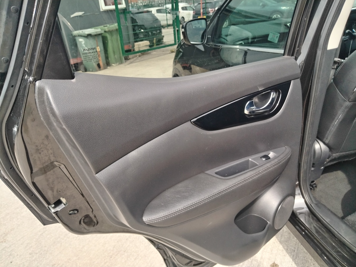 Vehicle 28
