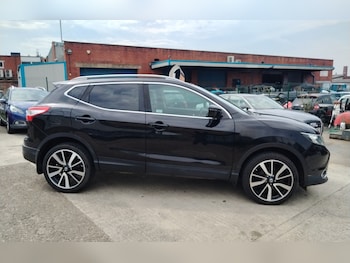 Used Nissan Qashqai 2015 for sale - 75561953: Photo