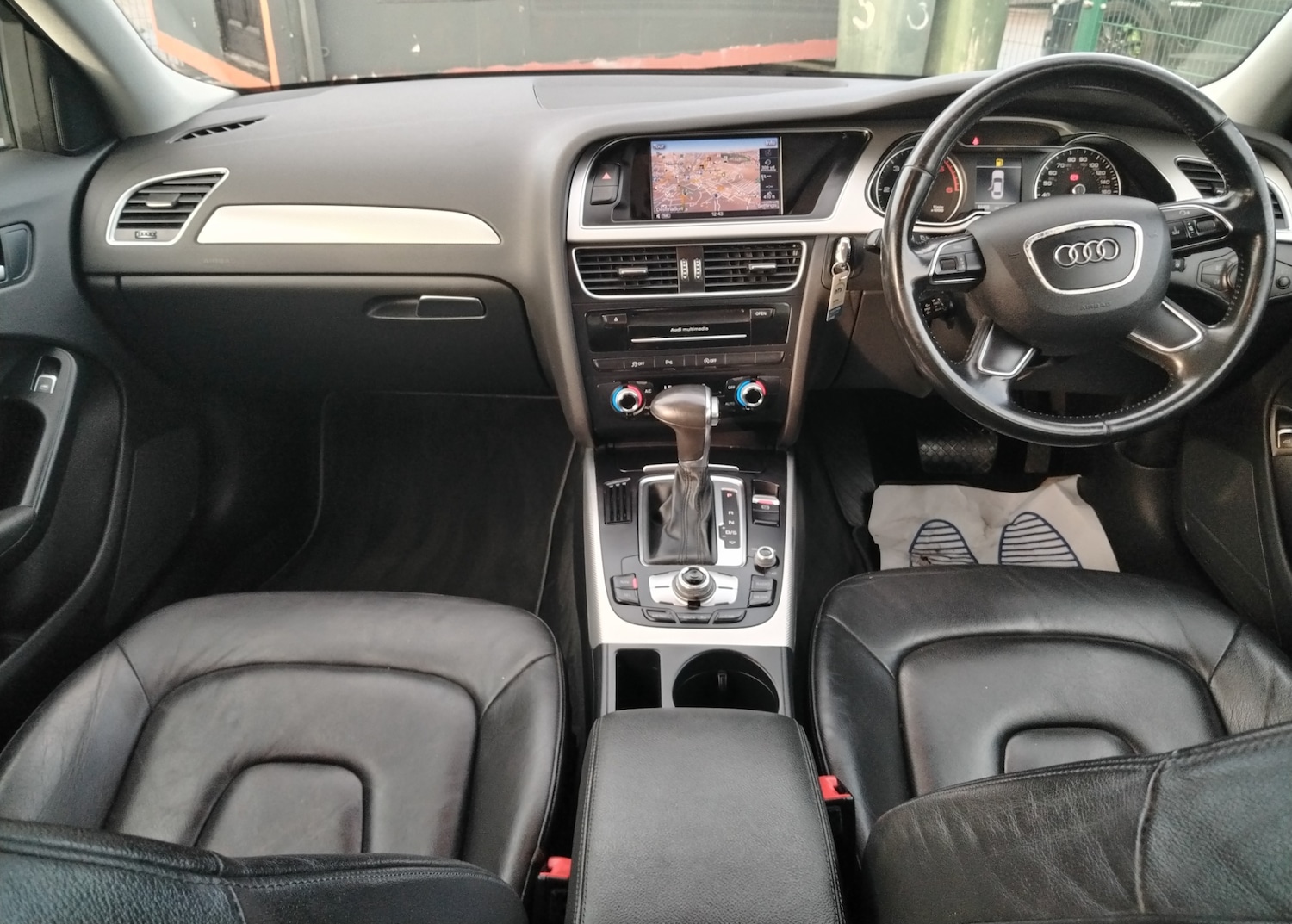 Used Audi A4 2015 for sale - 76900027: Photo 11