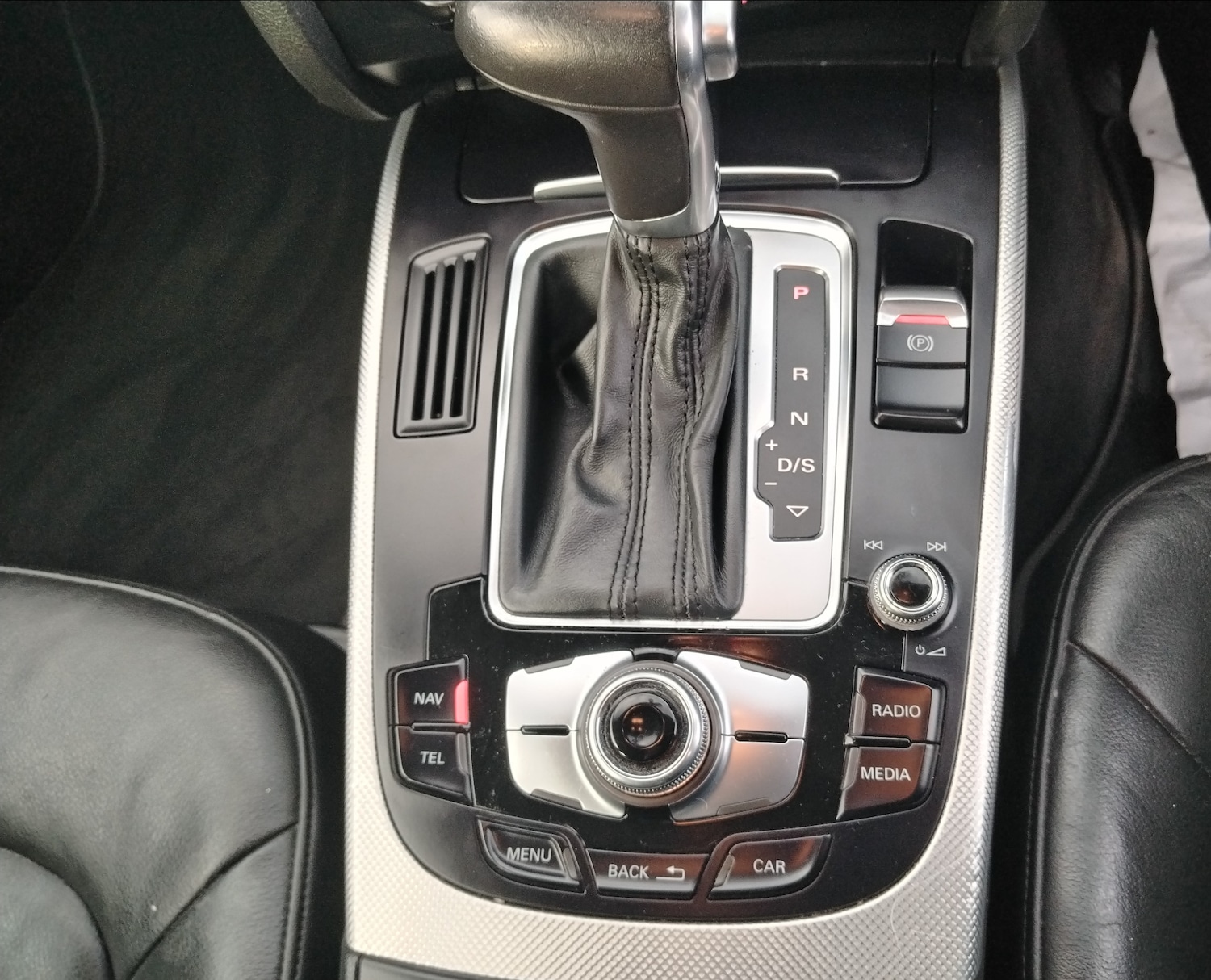 Used Audi A4 2015 for sale - 76900027: Photo 14