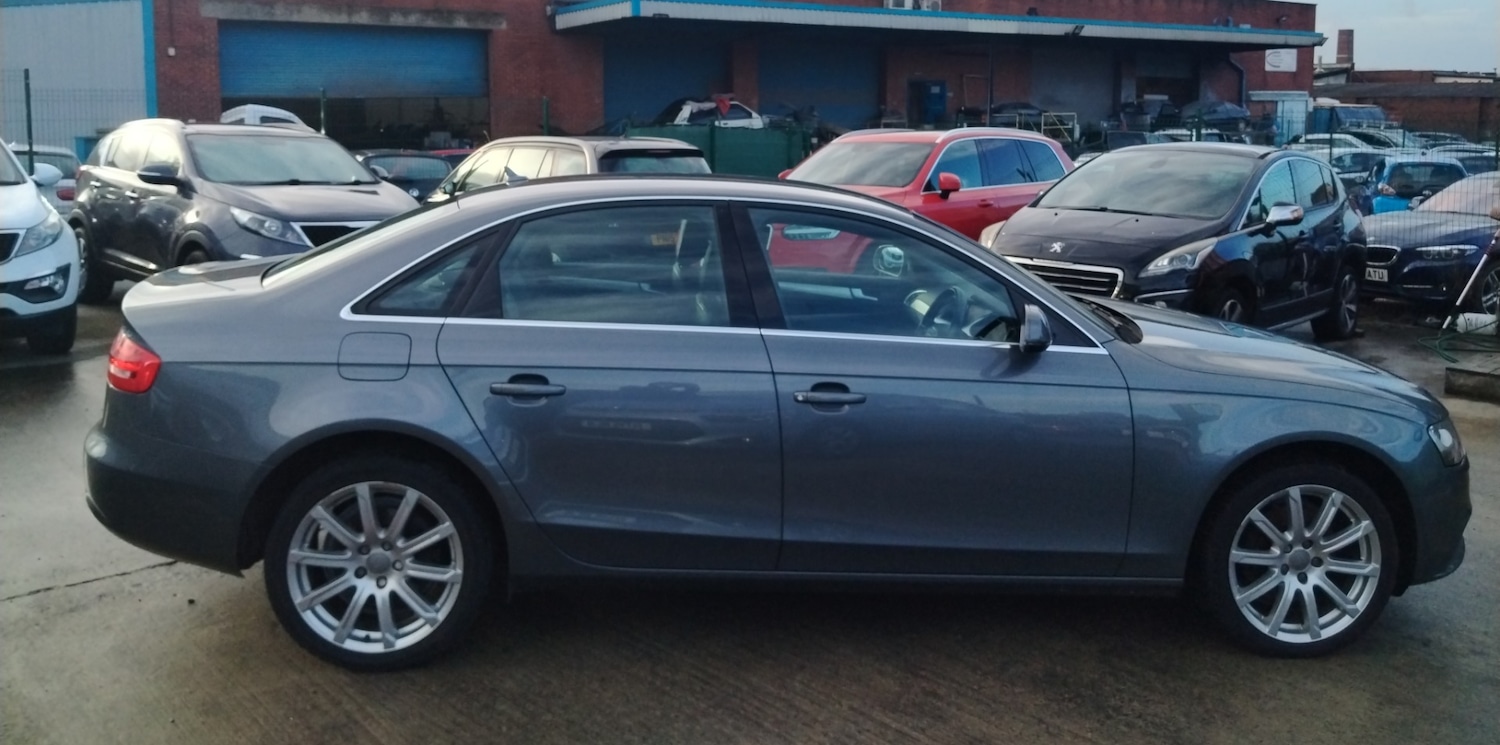 Used Audi A4 2015 for sale - 76900027: Photo 4