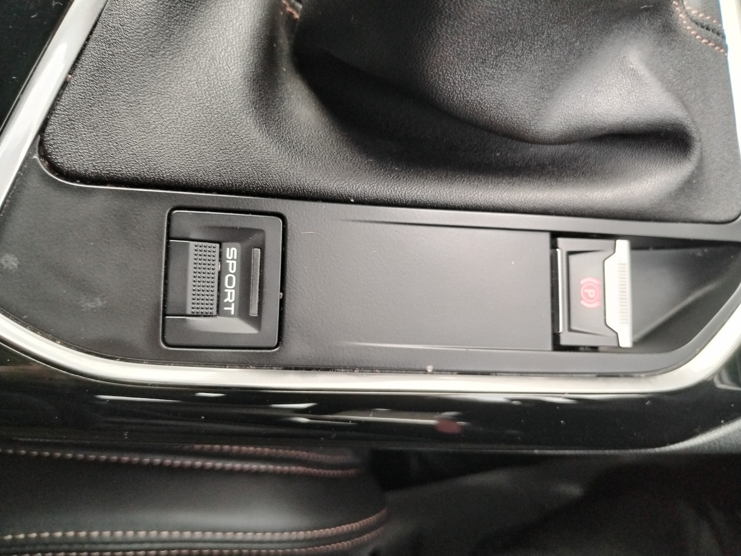 Used Peugeot 3008 2018 for sale - 77992822: Photo 22