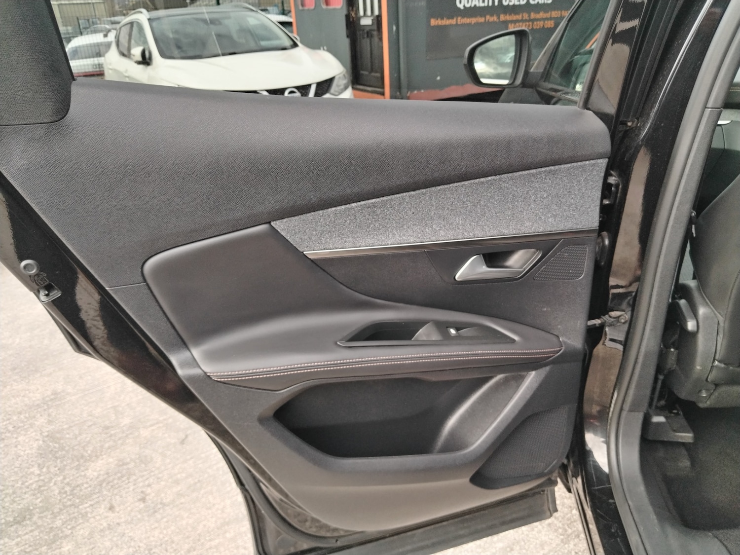 Used Peugeot 3008 2018 for sale - 77992822: Photo 30