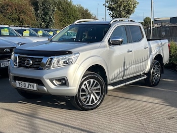 Nissan - Navara