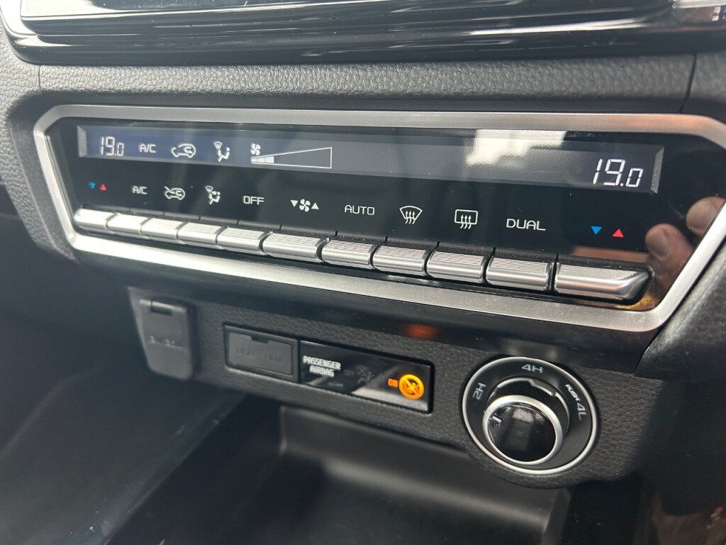 Vehicle 33