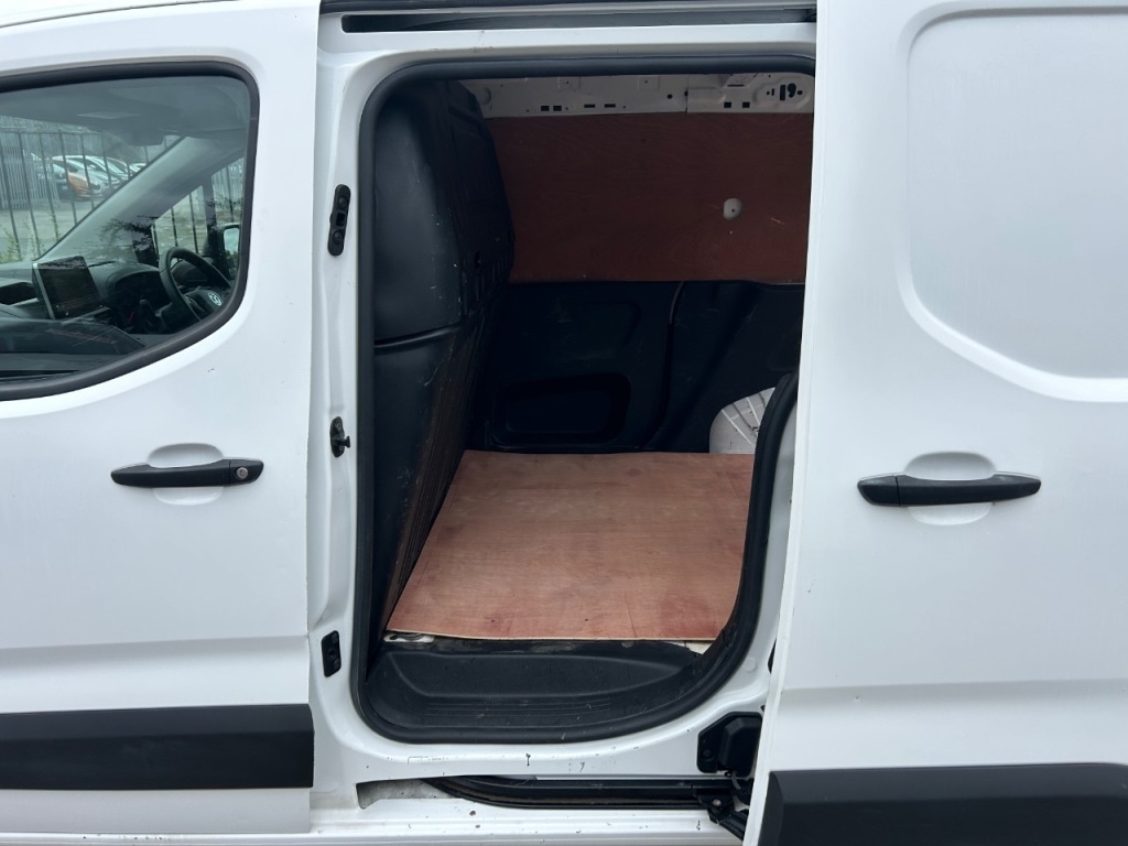 Vehicle 31
