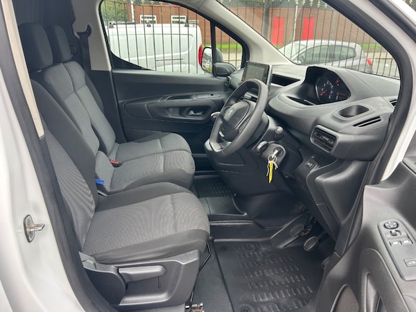 Used Peugeot Partner 2023 for sale - 76312839: Photo 10