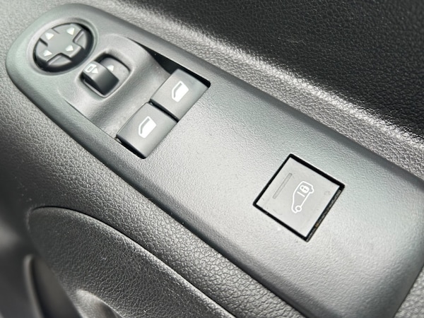 Used Peugeot Partner 2023 for sale - 76312839: Photo 14