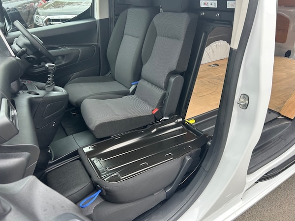 Used Peugeot Partner 2023 for sale - 76312839: Photo 19