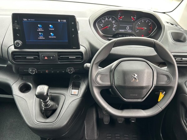 Used Peugeot Partner 2023 for sale - 76312839: Photo 22