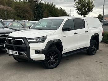 Used Toyota Hilux 2023 for sale - 76197153: Photo