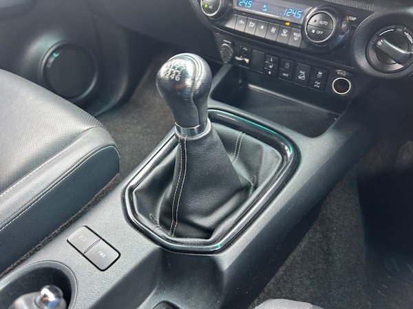 Used Toyota Hilux 2023 for sale - 76197153: Photo 32