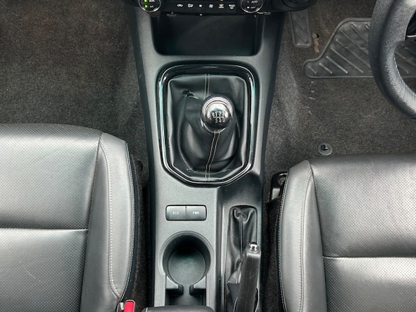 Used Toyota Hilux 2023 for sale - 76197153: Photo 33