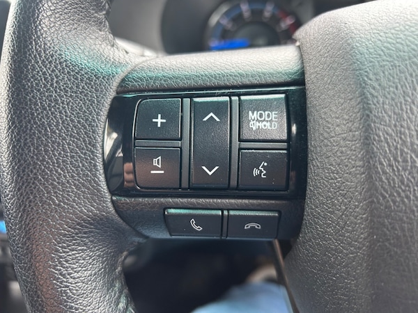 Used Toyota Hilux 2023 for sale - 76197153: Photo 36