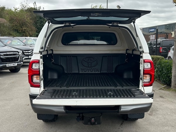 Used Toyota Hilux 2023 for sale - 76197153: Photo 46