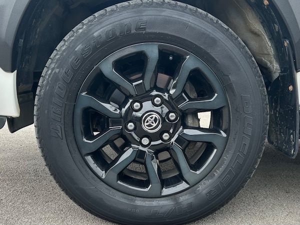 Used Toyota Hilux 2023 for sale - 76197153: Photo 49