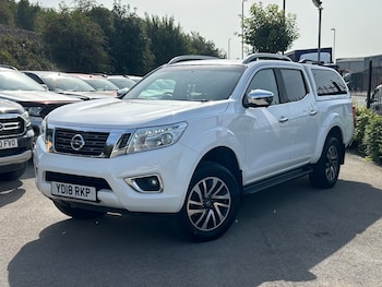 Used Nissan Navara 2018 for sale - 75572867: Photo