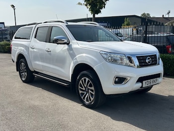 Used Nissan Navara 2018 for sale - 75572867: Photo