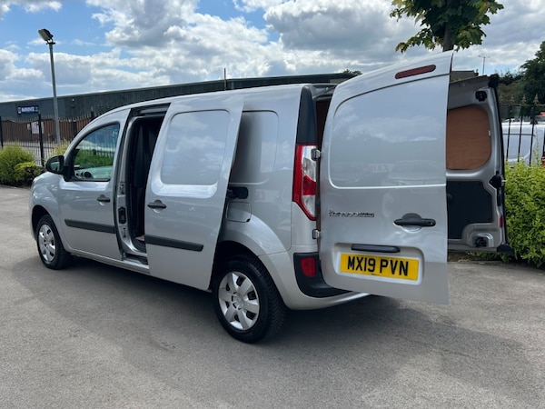 Used Renault Kangoo 2019 for sale - 74832930: Photo 29