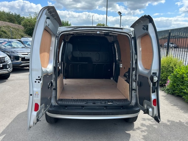 Used Renault Kangoo 2019 for sale - 74832930: Photo 31