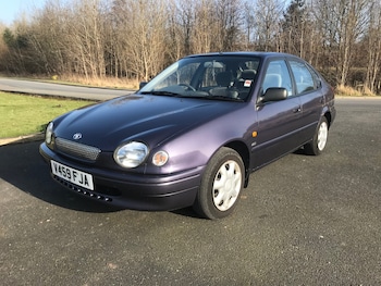 Used Toyota Corolla 1999 for sale - 77567660: Photo