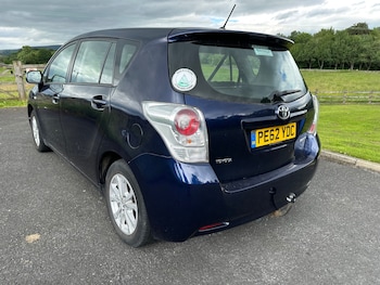 Used Toyota Verso 2012 for sale - 78940314: Photo