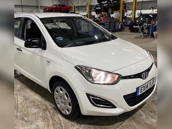 Used Hyundai i20 2014 for sale - 78340114: Photo