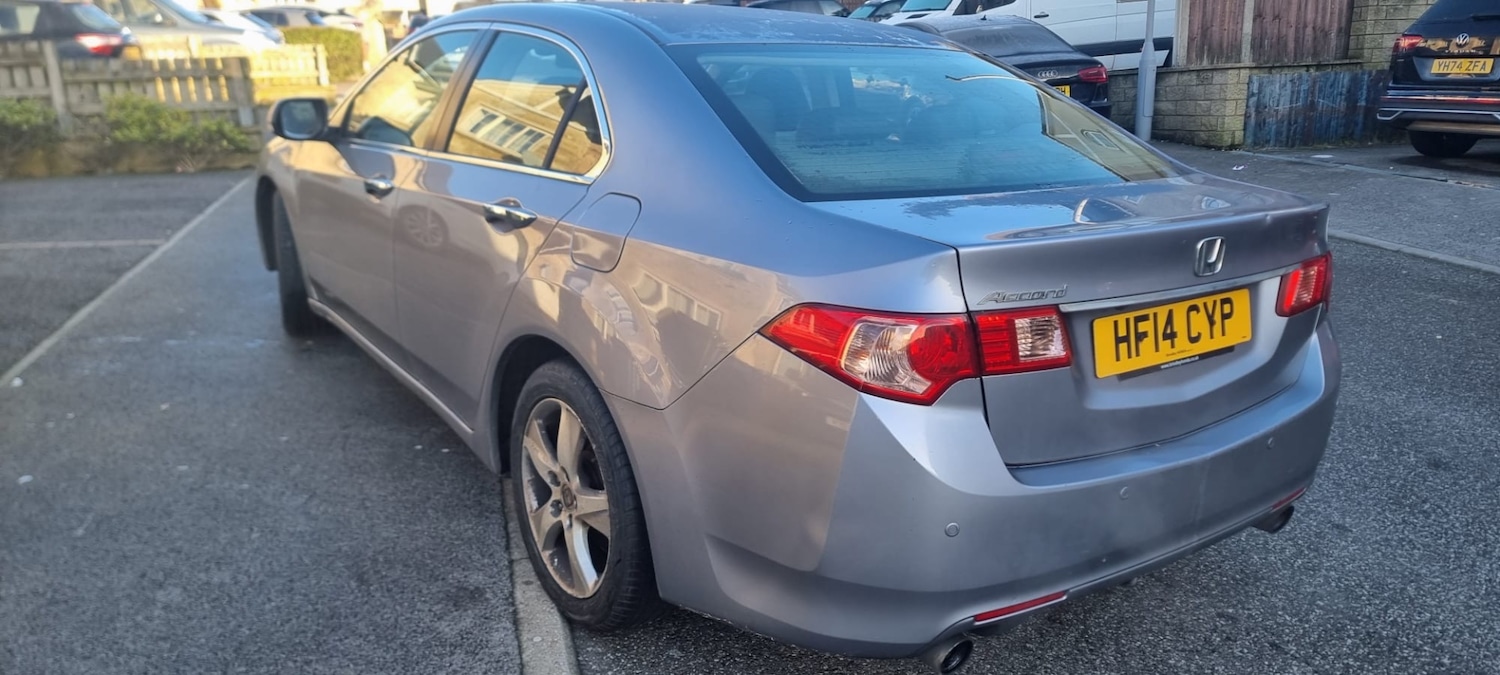 Used Honda Accord 2014 for sale - 77584989: Photo 3