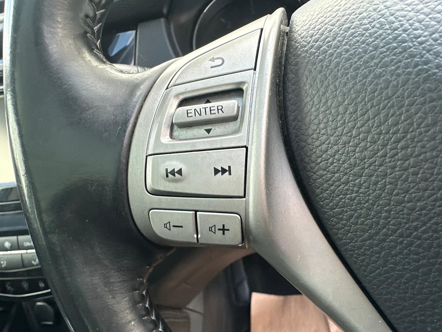 Used Nissan Qashqai 2014 for sale - 77837242: Photo 19