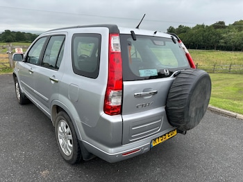 Used Honda CR-V 2005 for sale - 79138436: Photo