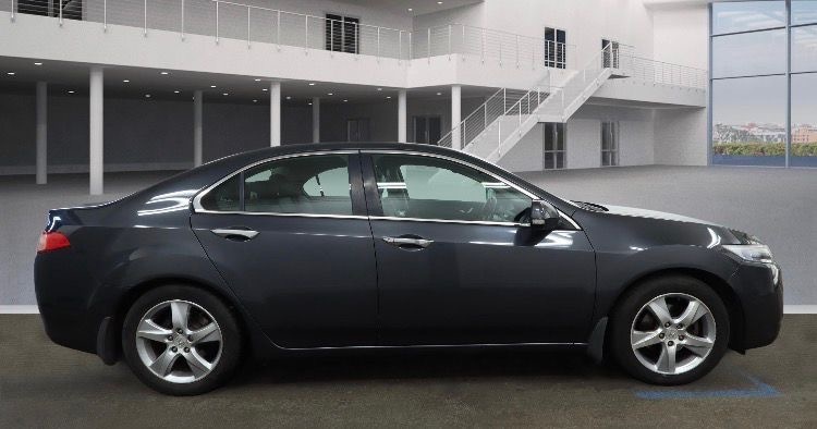 Used Honda Accord 2012 for sale - 77837233: Photo 5