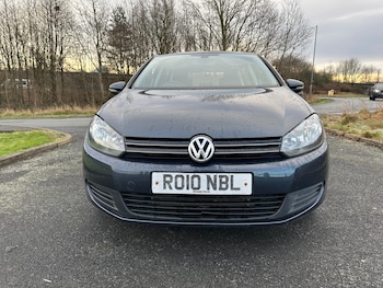 Used Volkswagen Golf 2010 for sale - 77567542: Photo