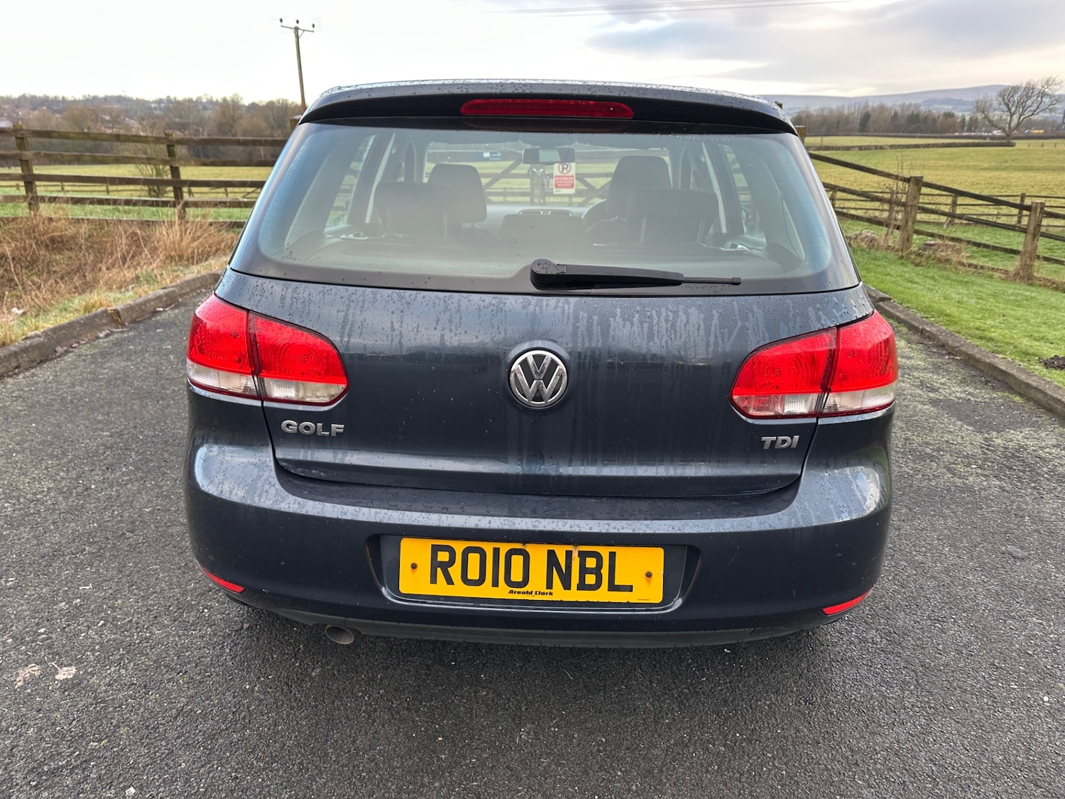 Used Volkswagen Golf 2010 for sale - 77567542: Photo 4