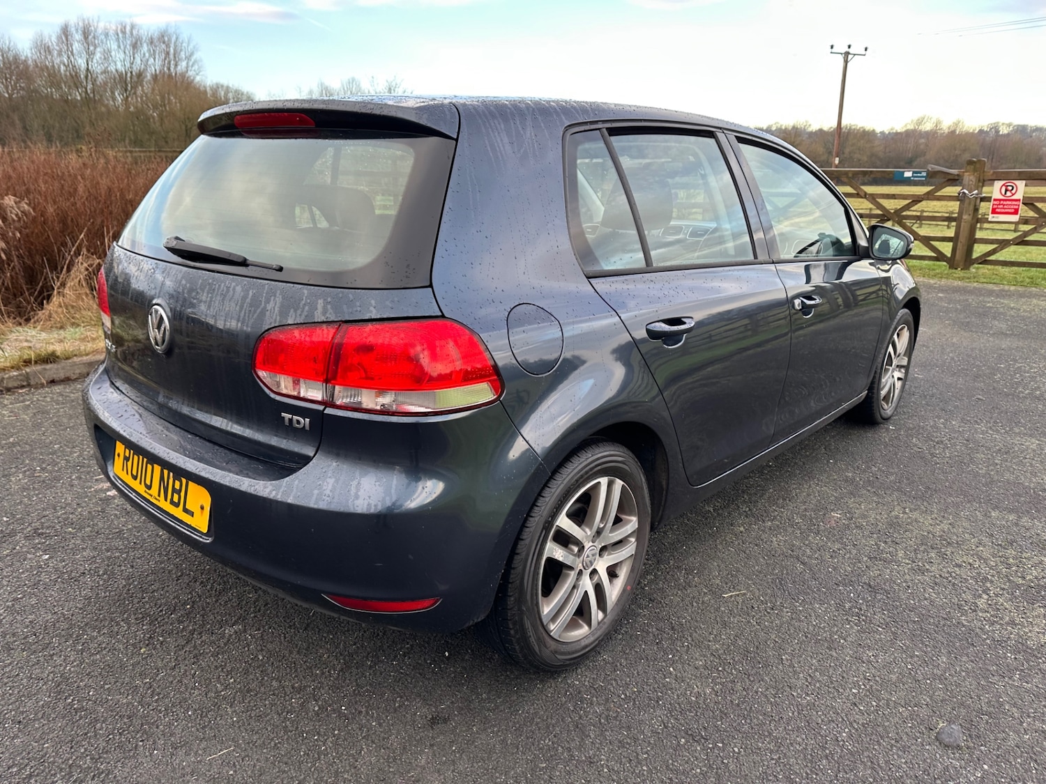 Used Volkswagen Golf 2010 for sale - 77567542: Photo 5