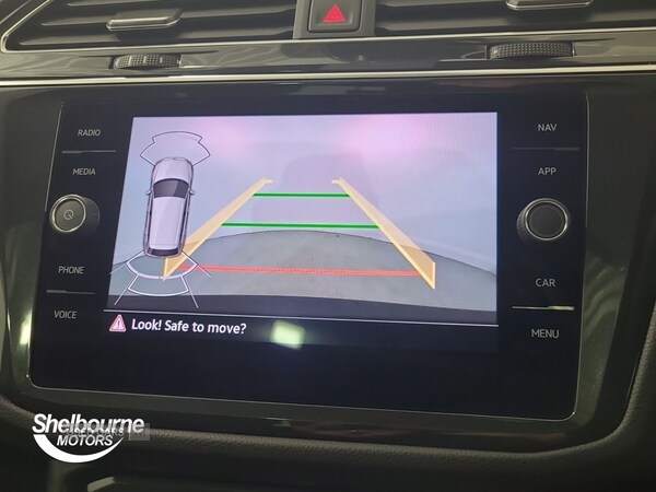 Used Volkswagen Tiguan 2021 for sale - 76240615: Photo 40