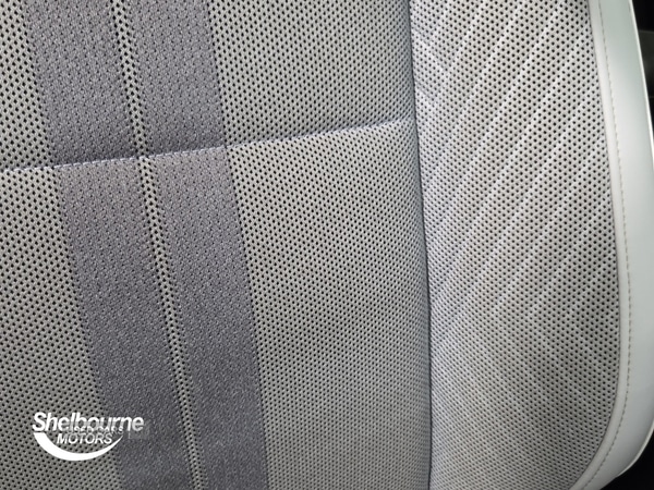 Used Renault Scenic E-Tech 2024 for sale - 77268358: Photo 8