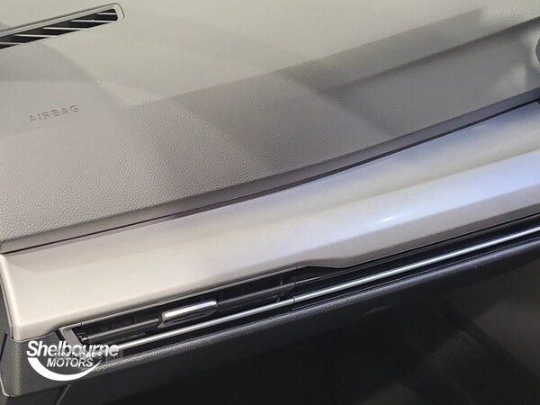 Used Volkswagen Golf 2023 for sale - 76260673: Photo 17