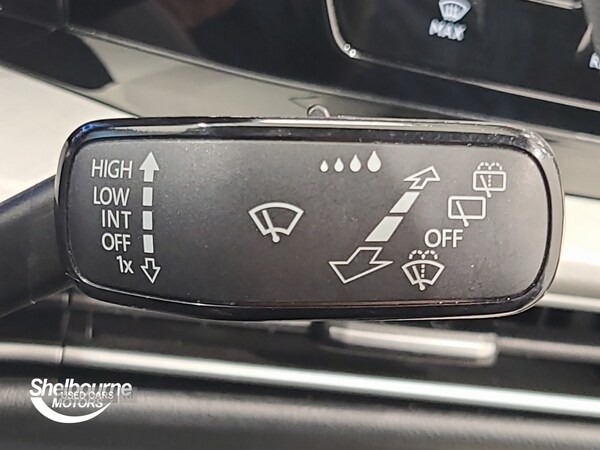 Used Volkswagen Golf 2023 for sale - 76260673: Photo 31