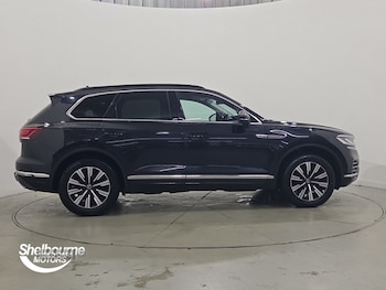 Used Volkswagen Touareg 2020 for sale - 77456879: Photo