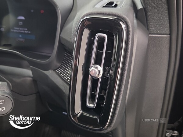 Used Volvo XC40 2024 for sale - 77098525: Photo 28