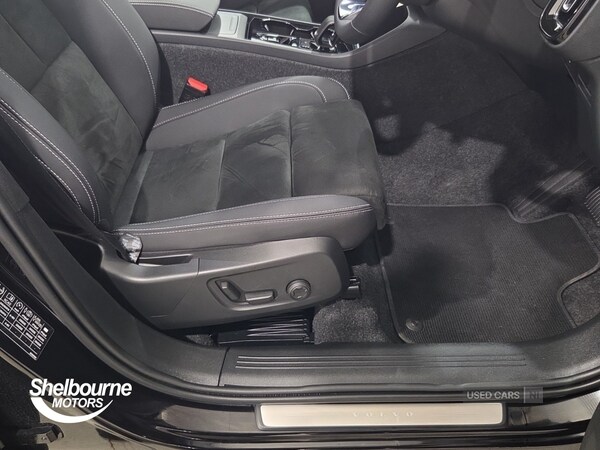 Used Volvo XC40 2024 for sale - 77098525: Photo 8